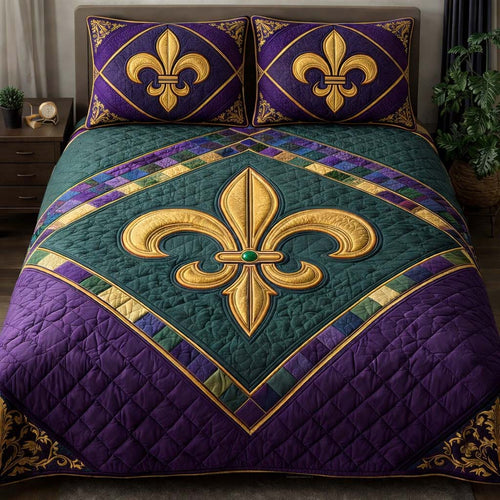 Mardi Gras Fleur 3-Piece Quilted Bedding Set GFTOQA1344