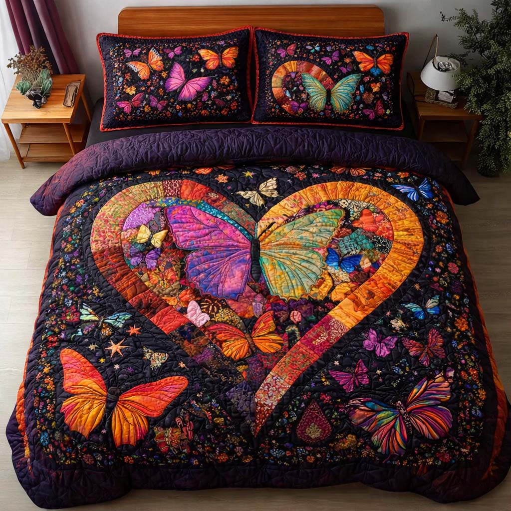 Cosmic Heart 3-Piece Quilted Bedding Set GFTOQM2361