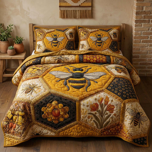Beehive 3-Piece Quilted Bedding Set GFTOQM3513