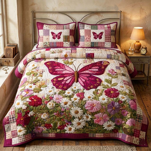 Crimson Butterfly 3-Piece Quilted Bedding Set GFTOQM3649