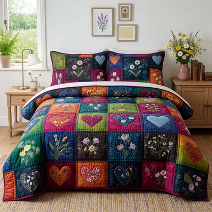 Blossom Patchwork 3-Piece Quilted Bedding Set GFTOQM3769