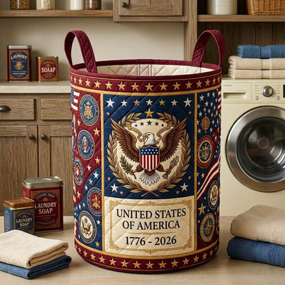 Herritage Patch Quilted Laundry Basket GFTOQM4039