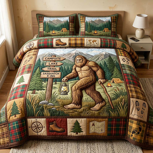 Trail Bigfoot 3-Piece Quilted Bedding Set GFTOQM4717