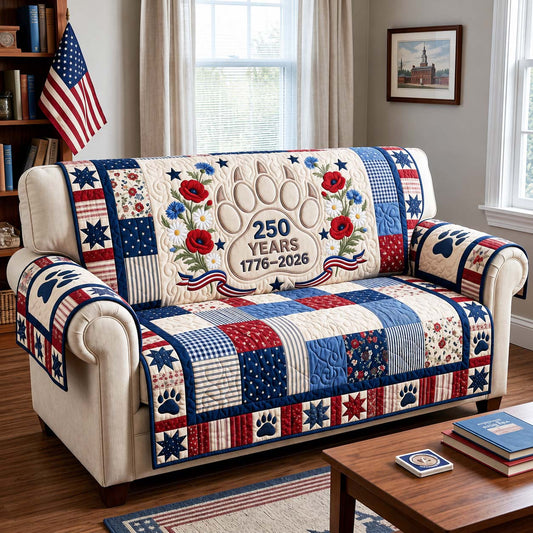 Patriot Bloom Quilted Sofa Cover GFTOQM5012