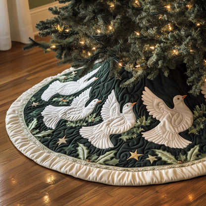 Snow Dove Quilted Tree Skirt GFTOTG1497