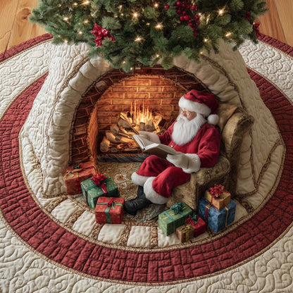 Reading Santa Quilted Tree Skirt GFTOTG2102