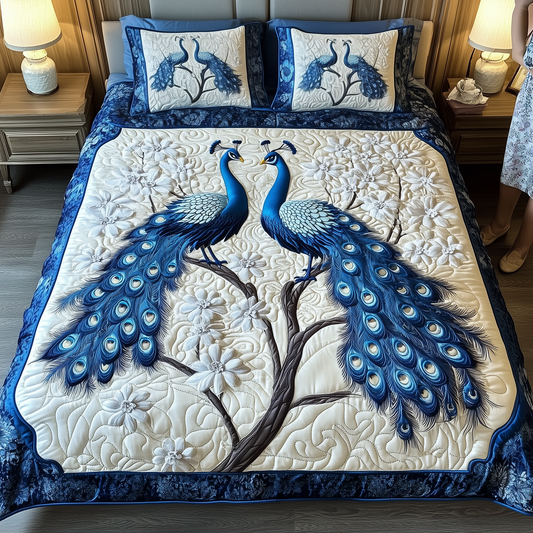 Happily Ever Peacocks 3-Piece Quilted Bedding Set GFTOTL1890