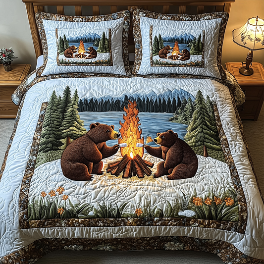 Camping Bear 3-Piece Quilted Bedding Set GFTOTL2373