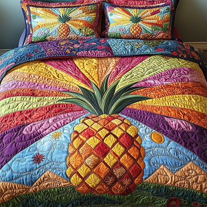 Pineapple 3-Piece Quilted Bedding Set GFTOTL2481