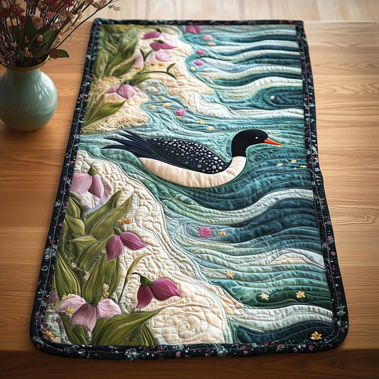 Loon Quilted Table Runner GFTOTL3093