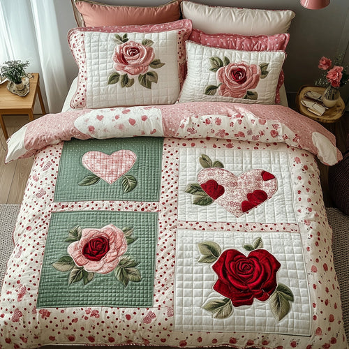 Shabby Chic Blooming Roses 3-Piece Quilted Bedding Set GFTOTL3320