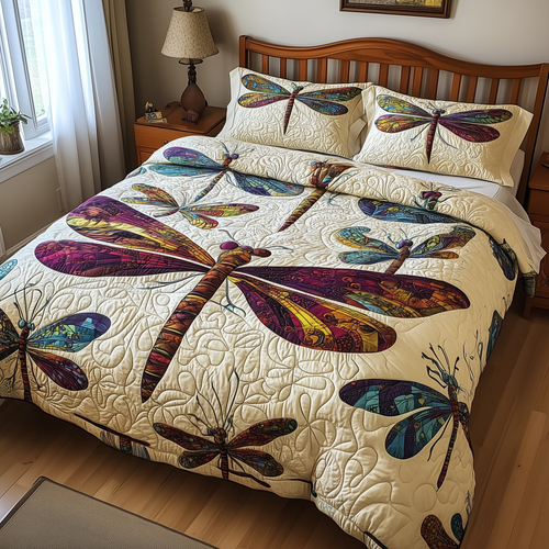 Elegance Dragonfly 3-Piece Quilted Bedding Set GFTOTL921