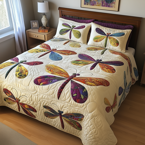 Elegance Dragonfly 3-Piece Quilted Bedding Set GFTOTL926