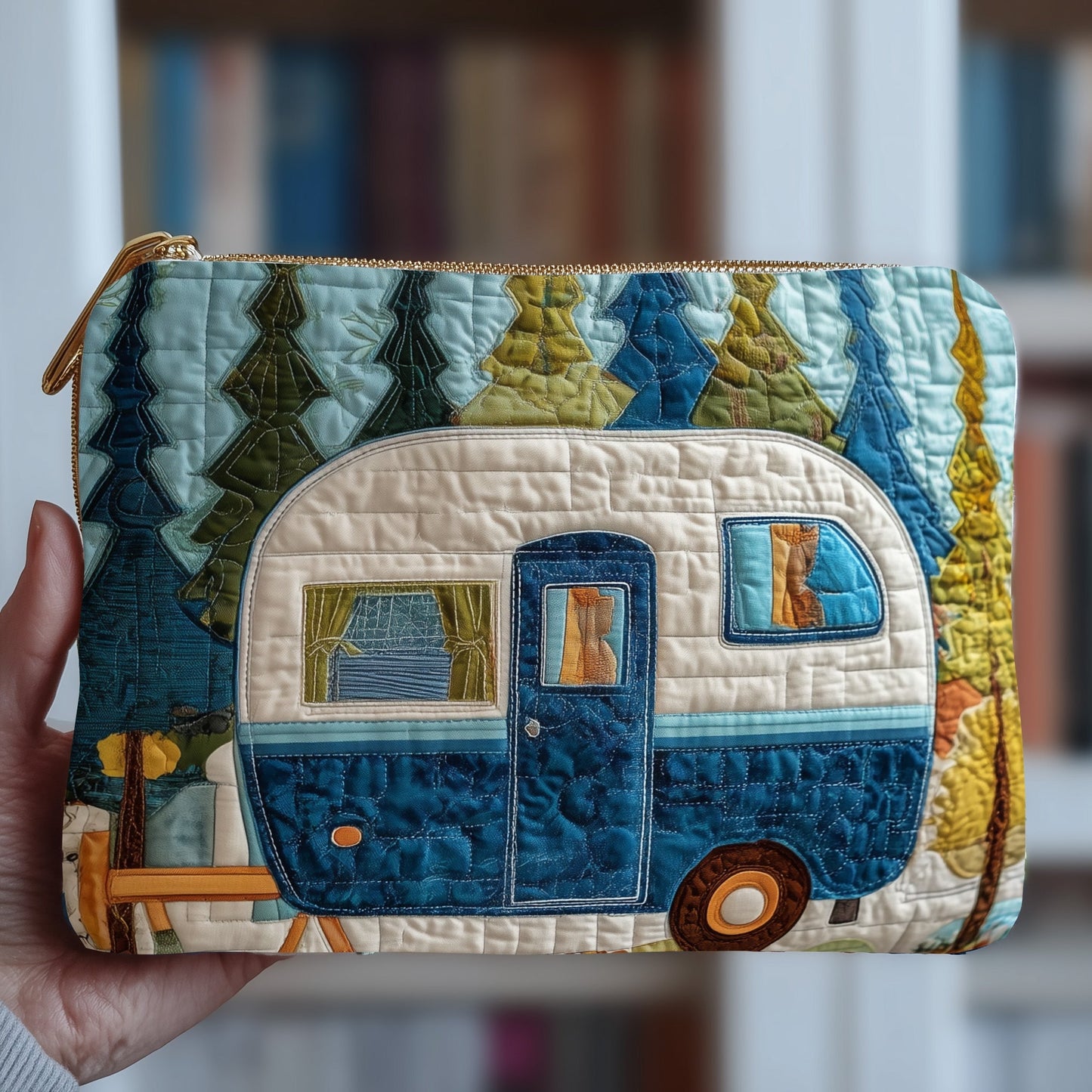 Vintage Camping Trailer Quilted Purse GFTOTP10973