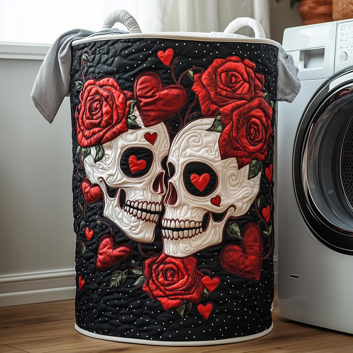 Dark Elegance Quilted Laundry Basket GFTOTP12031