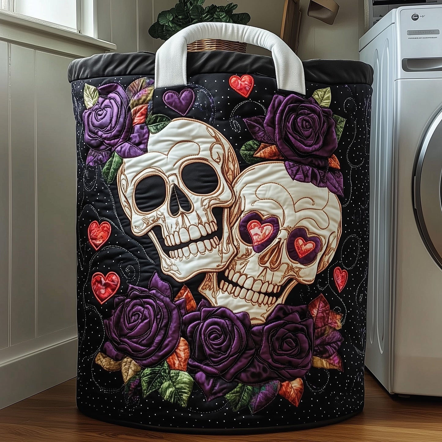 Dark Elegance Quilted Laundry Basket GFTOTP12034