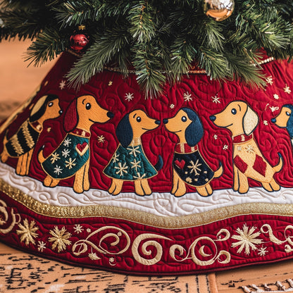 Dachshund Charm Quilted Tree Skirt GFTOTP12585