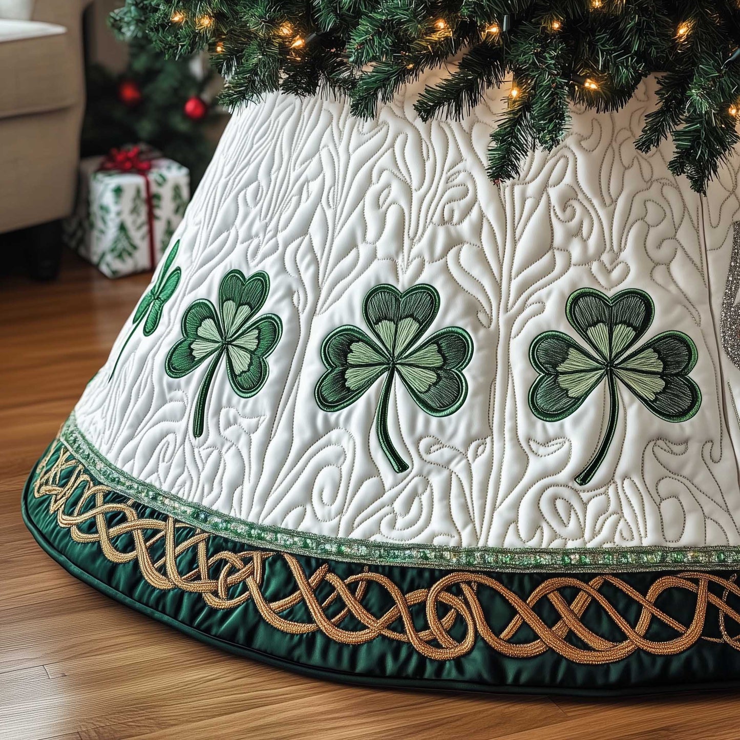 Irish Shamrock Quilted Tree Skirt GFTOTP13688