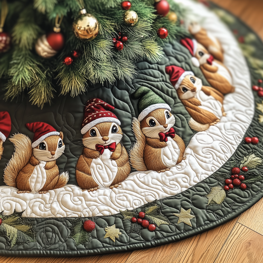 Festive Squirrel Quilted Tree Skirt GFTOTP1380