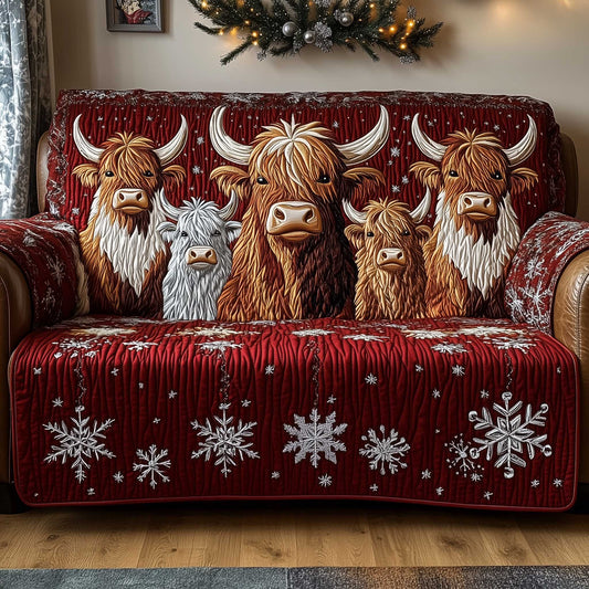 Yuletide Pasture Quilted Sofa Cover GFTOTP13984