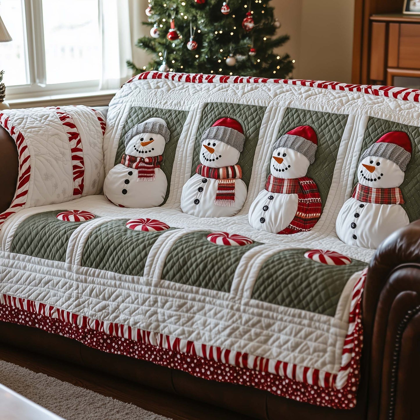 Frosty Friends Quilted Sofa Cover GFTOTP14117
