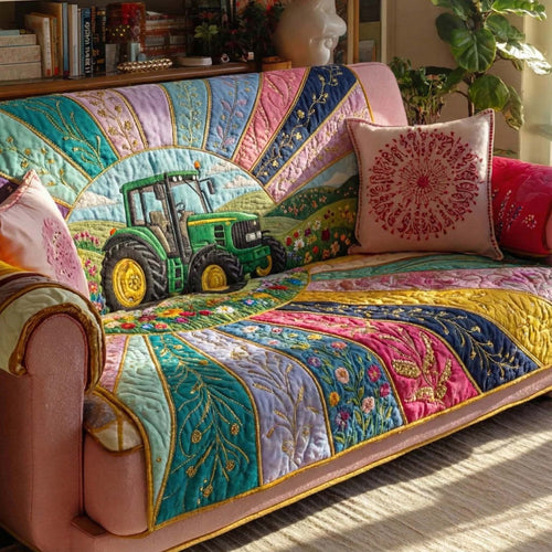 Sunlit Homestead Quilted Sofa Cover GFTOTP15872
