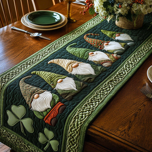 Emerald Beardy Quilted Table Runner GFTOTP16385