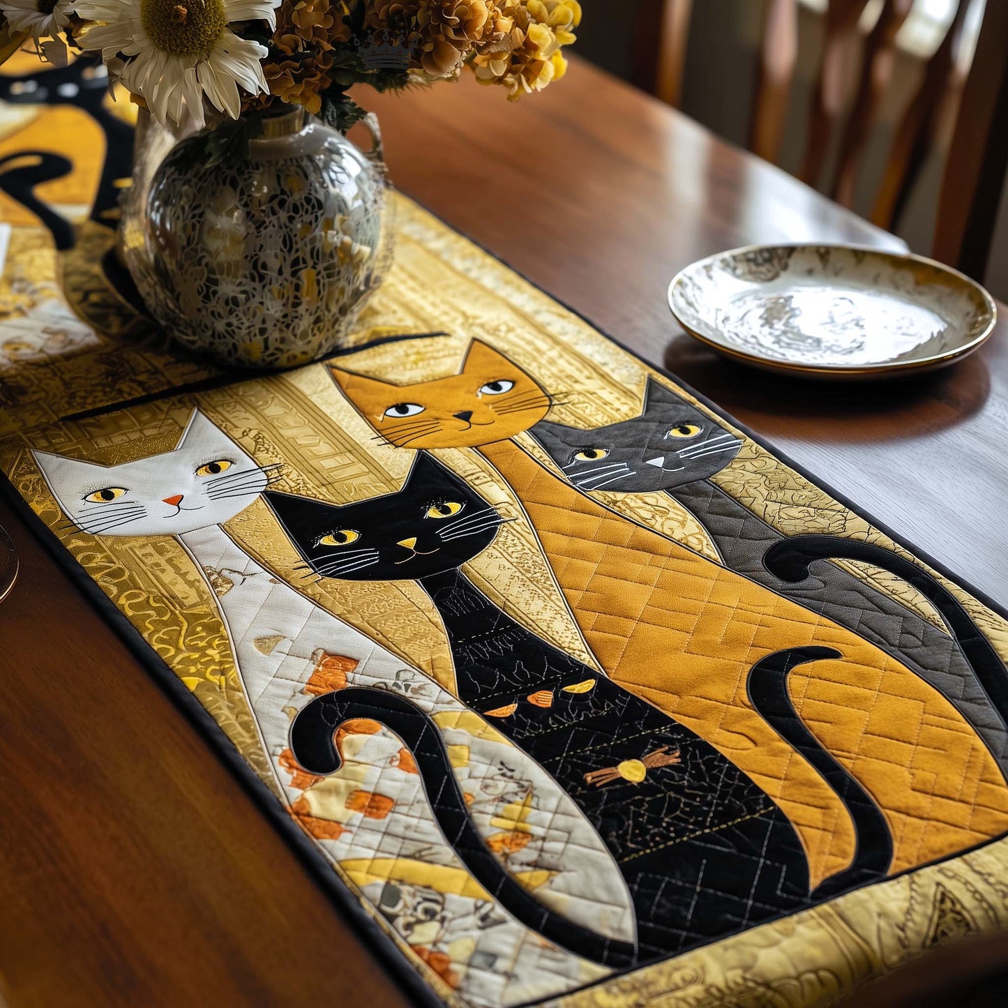 Patchwork Purr Quilted Table Runner GFTOTP16390