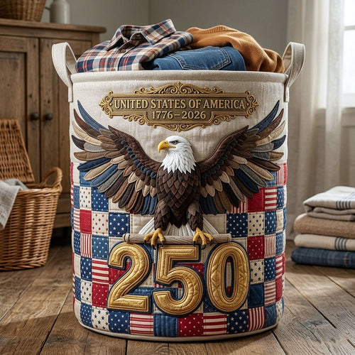 Heritage Patch Quilted Laundry Basket GFTOTP18117