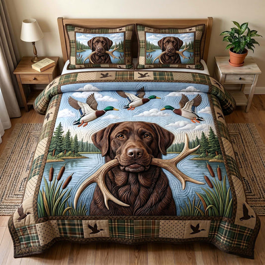 Hunting Lab 3-Piece Quilted Bedding Set GFTOTP18755