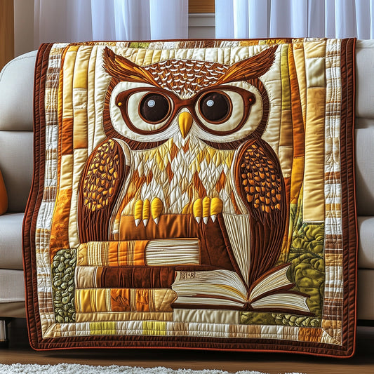 Wise Reader Quilted Blanket GFTOTP4788