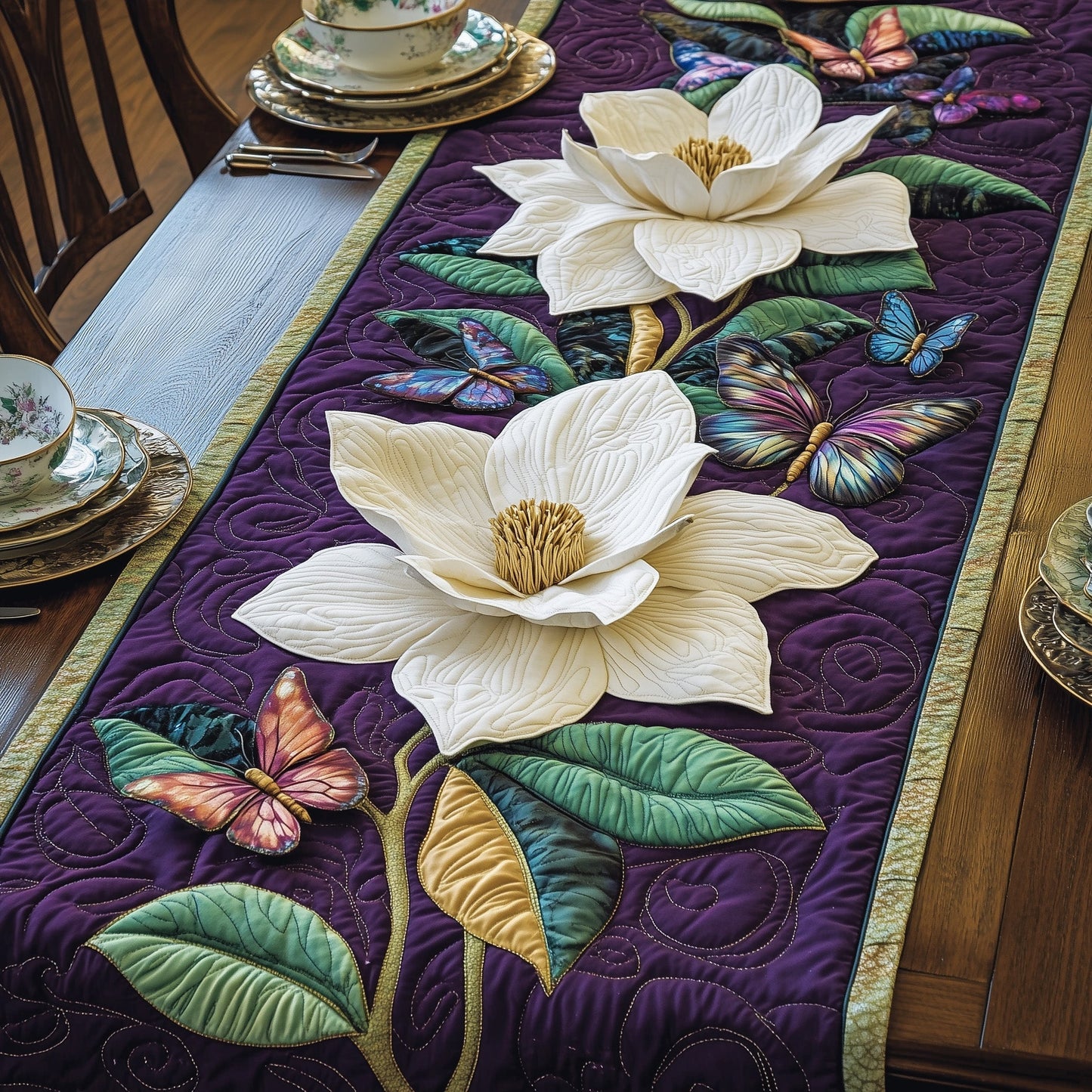 Magnolia Elegance Quilted Table Runner GFTOTP5525