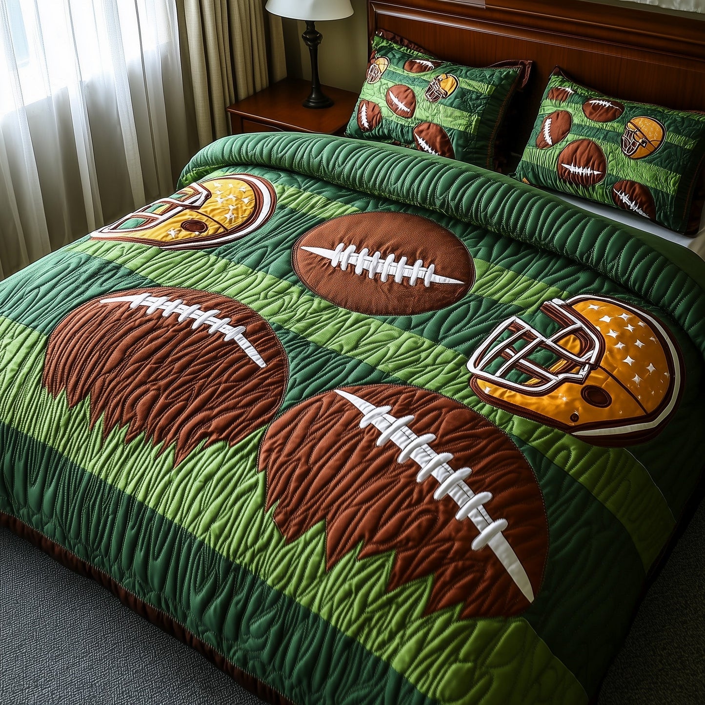 Gridiron Glory 3-Piece Quilted Bedding Set GFTOTP8129