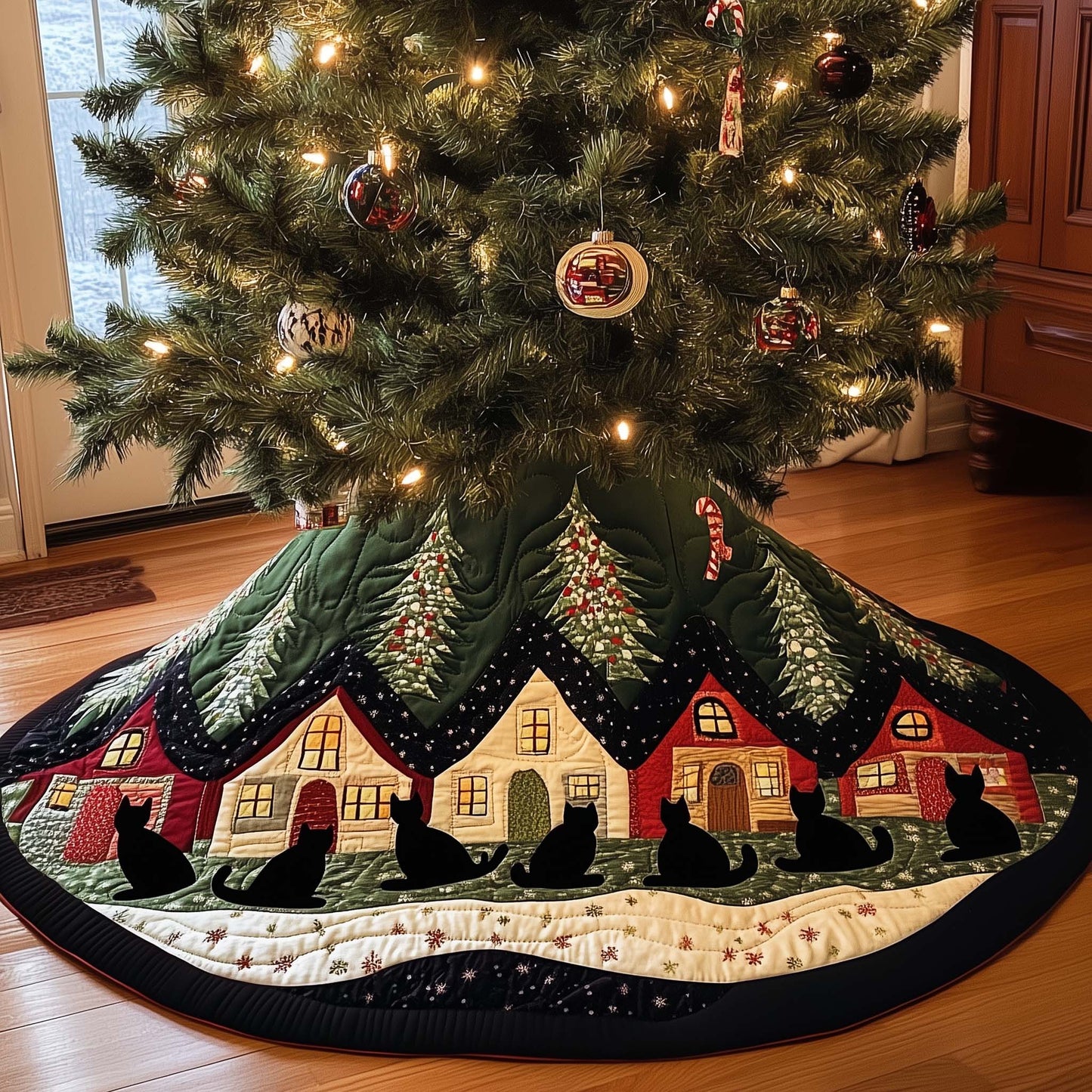 Midnight Cat Quilted Tree Skirt GFTOYC1493