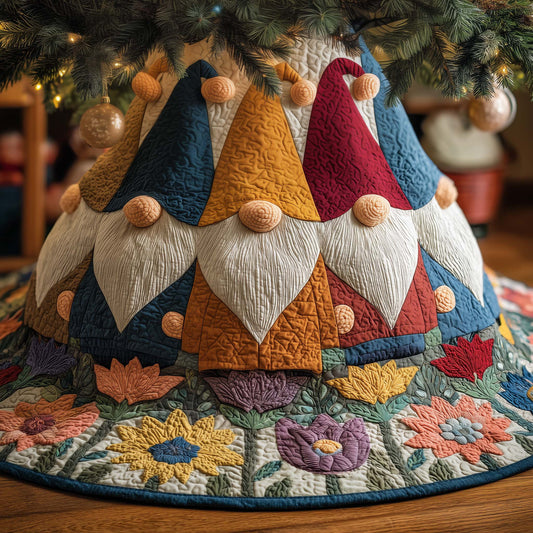 Merry Gnome Quilted Tree Skirt GFTOYC1539