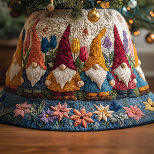 Merry Gnome Quilted Tree Skirt GFTOYC1540