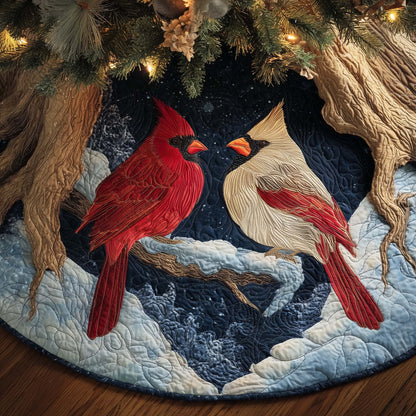 Bright Cardinal Quilted Tree Skirt GFTOYC2141