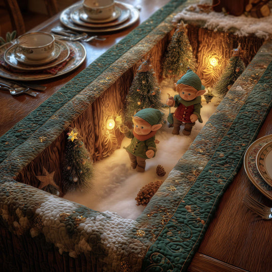 Elf Giggling Quilted Table Runner GFTOYC2444