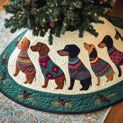 Adorable Dachshund Quilted Tree Skirt GFTOYC625