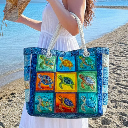 Turtle Calm Quilted Beach Bag GFTOMA9220